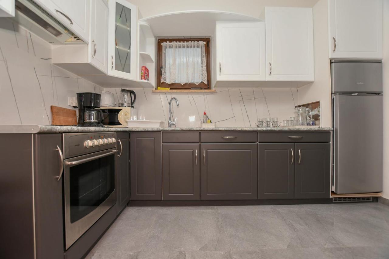 פורץ Apartment Camelia מראה חיצוני תמונה