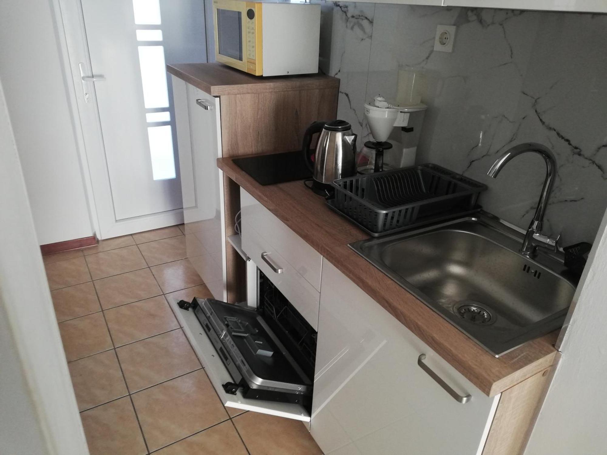 פורץ Apartment Camelia מראה חיצוני תמונה