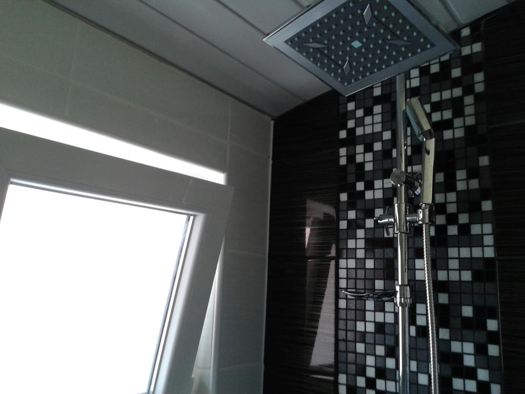 פורץ Apartment Camelia מראה חיצוני תמונה
